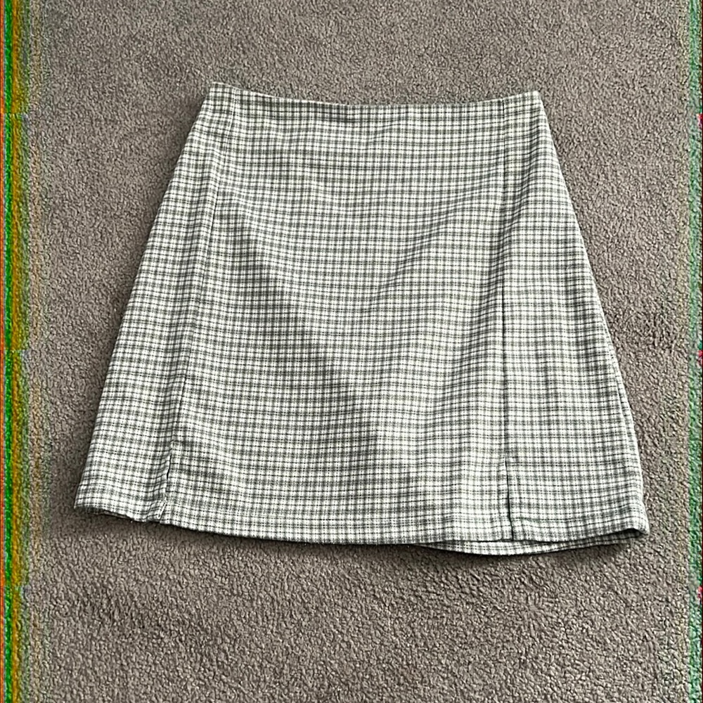zipper in back